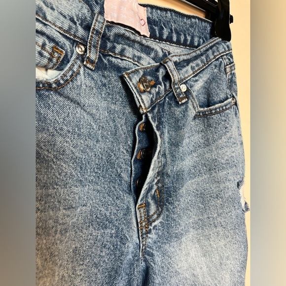 Revice Women's Size 27 Cross Over Distressed Straight Leg Denim Jean - Picture 9 of 10
